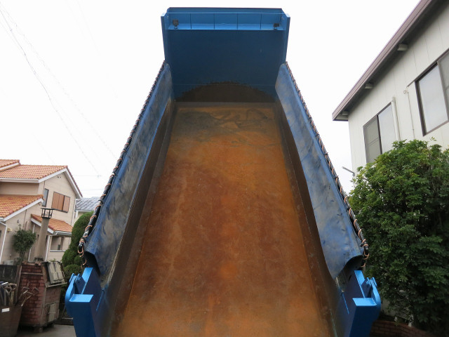 いすゞ ギガ 大型 土砂ダンプ 2PG-CXZ77CT(98218) 9枚目