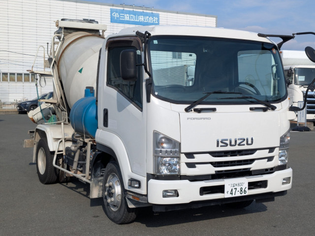 いすゞ フォワード 中型 ミキサー車 2PG-FRR90S2(98219) 2枚目