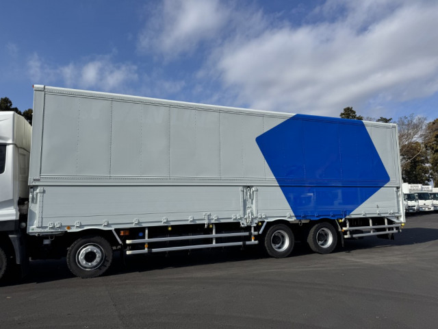 UDトラックス（日産） クオン 大型 ウィング 2PG-CG5CA(98220) 7枚目