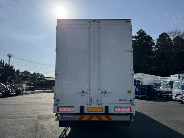 UDトラックス（日産） クオン 大型 ウィング 2PG-CG5CA(98220) 8枚目