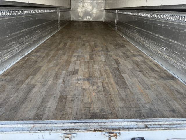 UDトラックス（日産） クオン 大型 ウィング 2PG-CG5CA(98220) 12枚目