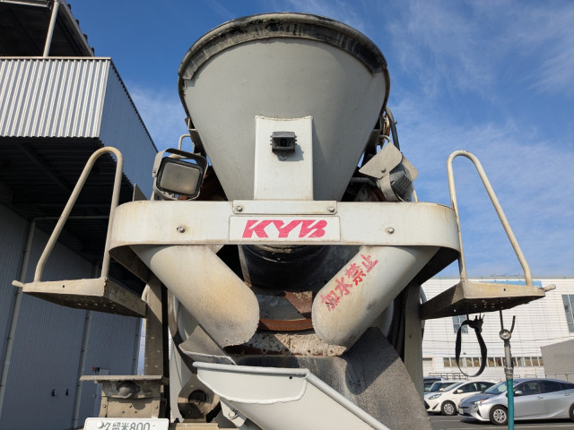 いすゞ フォワード 中型 ミキサー車 2PG-FRR90S2(98219) 16枚目