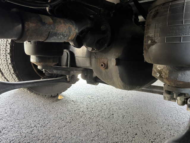 UDトラックス（日産） クオン 大型 ウィング 2PG-CG5CA(98220) 24枚目