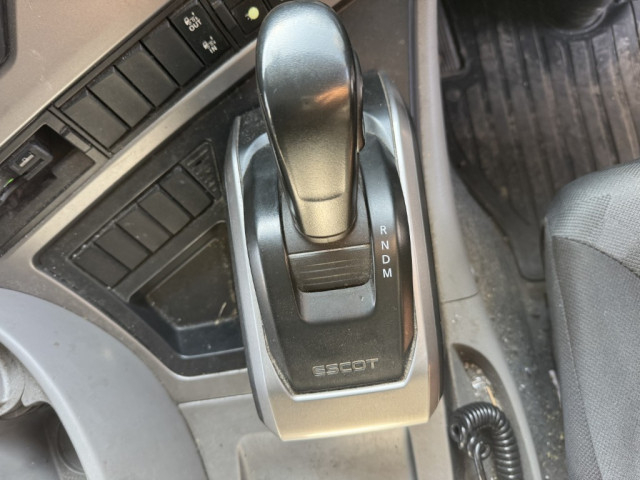 UDトラックス（日産） クオン 大型 ウィング 2PG-CG5CA(98220) 38枚目