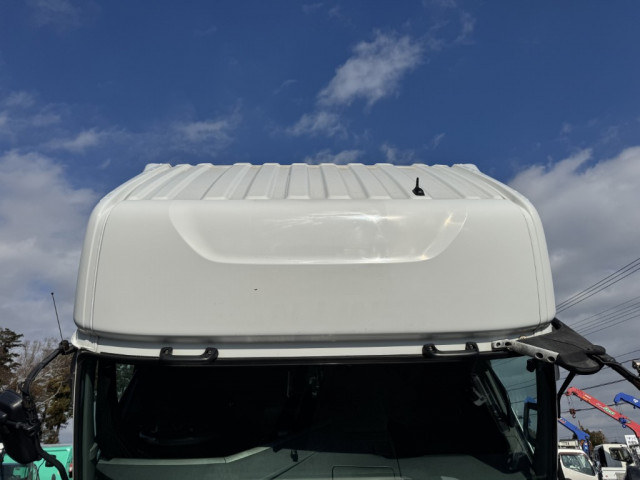 UDトラックス（日産） クオン 大型 ウィング 2PG-CG5CA(98220) 47枚目