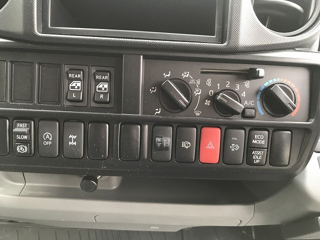 トヨタ ダイナ 小型 Wキャブ 2KG-XZU685(98222) 25枚目