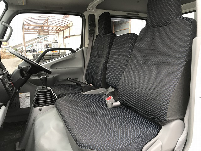 トヨタ ダイナ 小型 Wキャブ 2KG-XZU685(98222) 33枚目