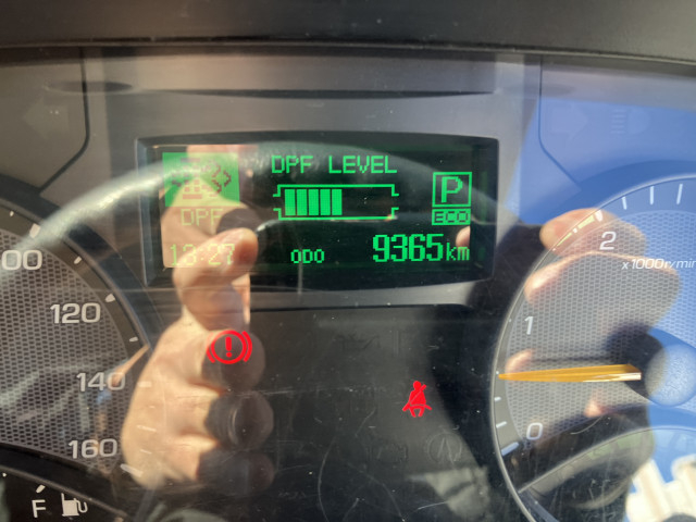 日産自動車 アトラス 小型 平ボディ 2RG-FBAVW(98224) 26枚目