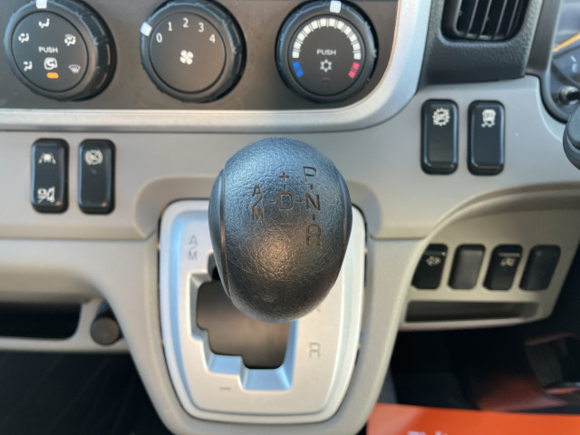 日産自動車 アトラス 小型 平ボディ 2RG-FBAVW(98224) 28枚目