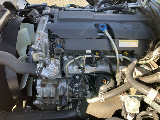 日産自動車 アトラス 小型 平ボディ 2RG-FBAVW(98224) 34枚目