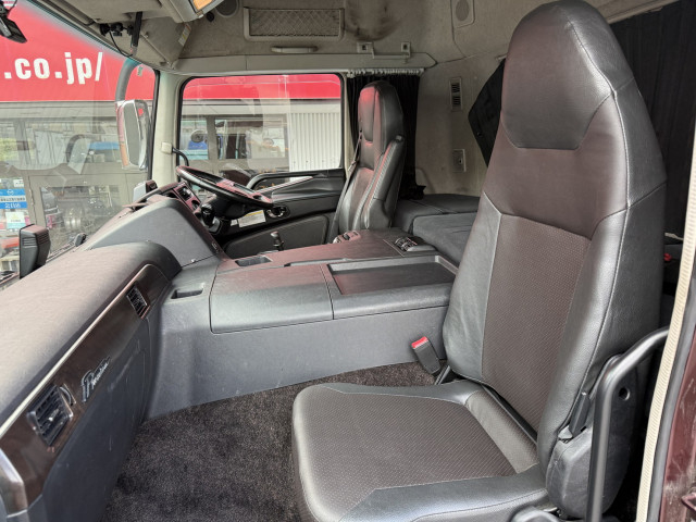 三菱ふそう スーパーグレート 大型 トラクタ 2RG-FP74HGR(98225) 31枚目