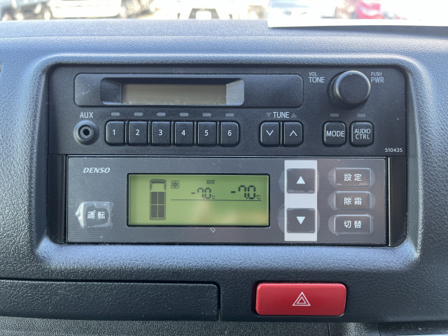 トヨタ ハイエース 小型 冷蔵冷凍バン QDF-GDH201V(98226) 5枚目