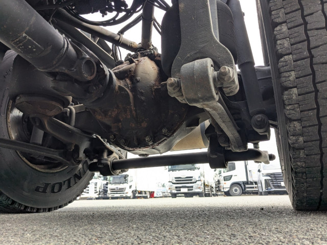 UDトラックス（日産） クオン 大型 トラクタ 2PG-GK5AAB(98227) 10枚目