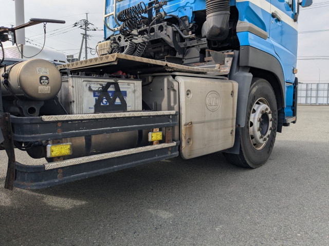 UDトラックス（日産） クオン 大型 トラクタ 2PG-GK5AAB(98227) 13枚目