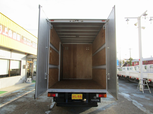 トヨタ トヨエース 小型 バン 2RG-XZC605(98231) 4枚目