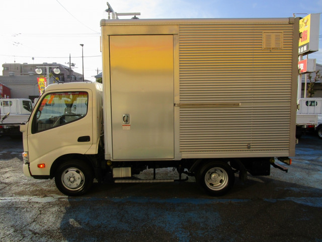 トヨタ トヨエース 小型 バン 2RG-XZC605(98231) 11枚目