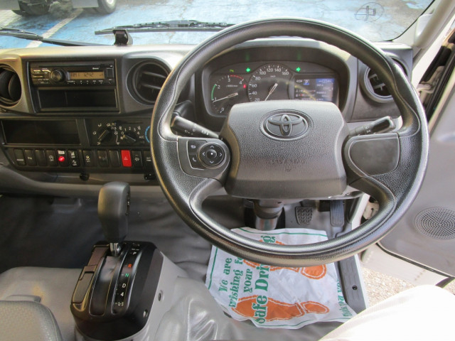 トヨタ トヨエース 小型 バン 2RG-XZC605(98231) 25枚目