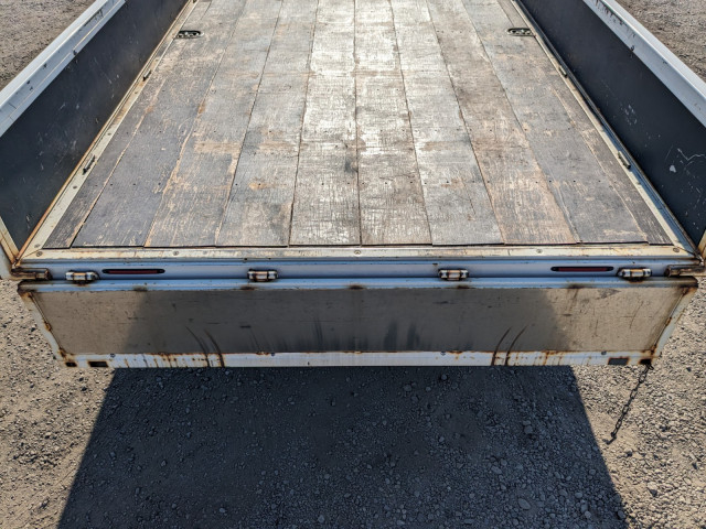 日野 レンジャー 中型 平ボディ 2KG-FC2ABA(98233) 10枚目