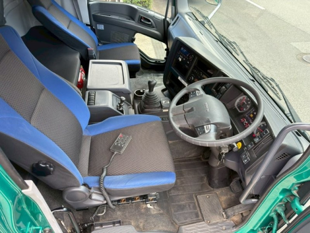 いすゞ ギガ 大型 平ボディ 2PG-CYL77C(98236) 19枚目