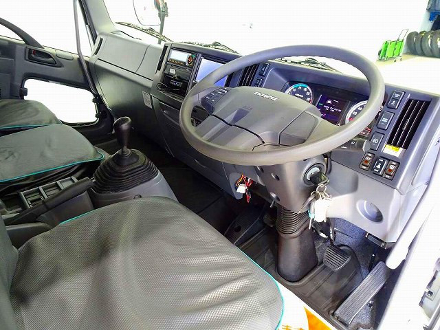 いすゞ フォワード 中型 ウィング 2RG-FRR90T2(98237) 5枚目