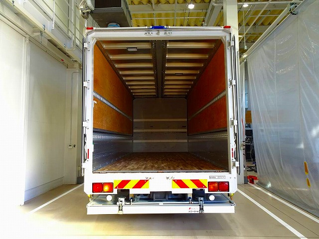 いすゞ フォワード 中型 ウィング 2RG-FRR90T2(98237) 16枚目