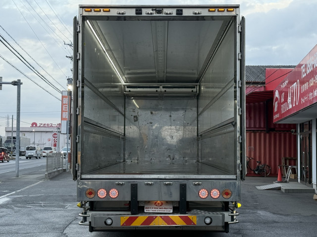 三菱ふそう スーパーグレート 大型 冷蔵冷凍バン 2PG-FS75HZ(98239) 12枚目