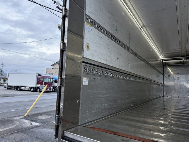 三菱ふそう スーパーグレート 大型 冷蔵冷凍バン 2PG-FS75HZ(98239) 16枚目