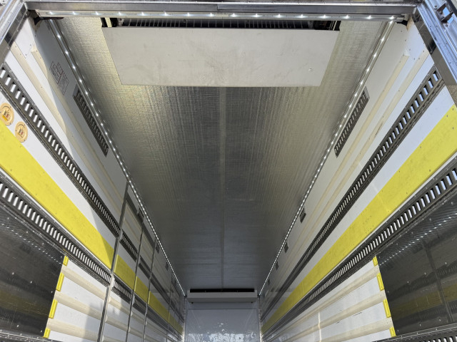 三菱ふそう スーパーグレート 大型 冷蔵冷凍バン 2PG-FS75HZ(98240) 16枚目