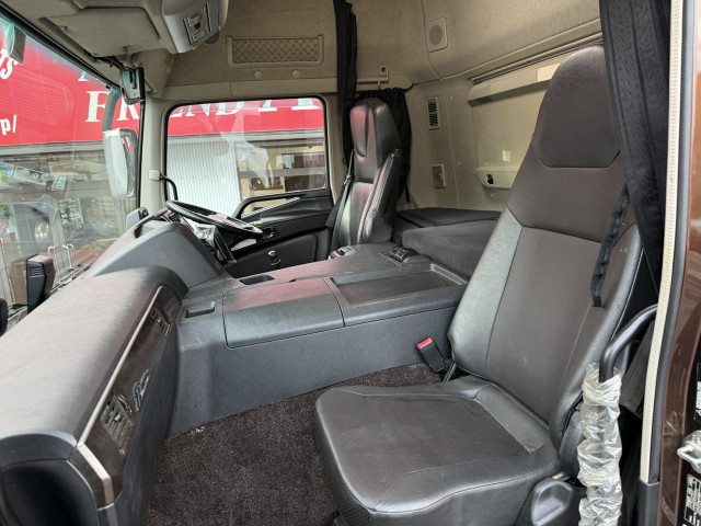 三菱ふそう スーパーグレート 大型 冷蔵冷凍バン 2PG-FS75HZ(98239) 28枚目