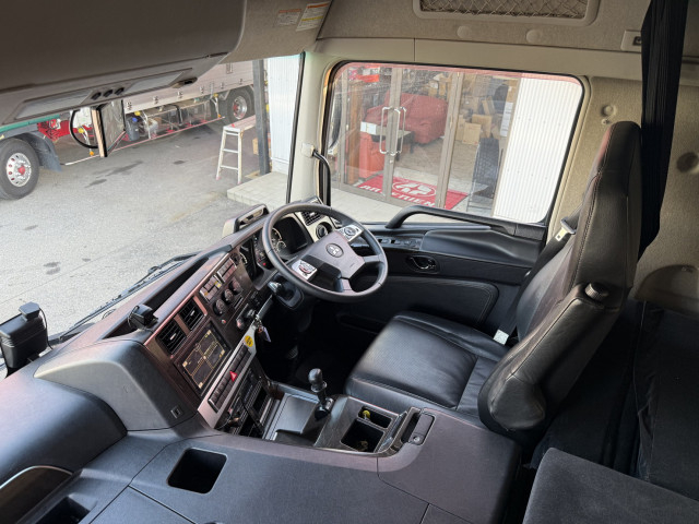 三菱ふそう スーパーグレート 大型 冷蔵冷凍バン 2PG-FS75HZ(98240) 29枚目