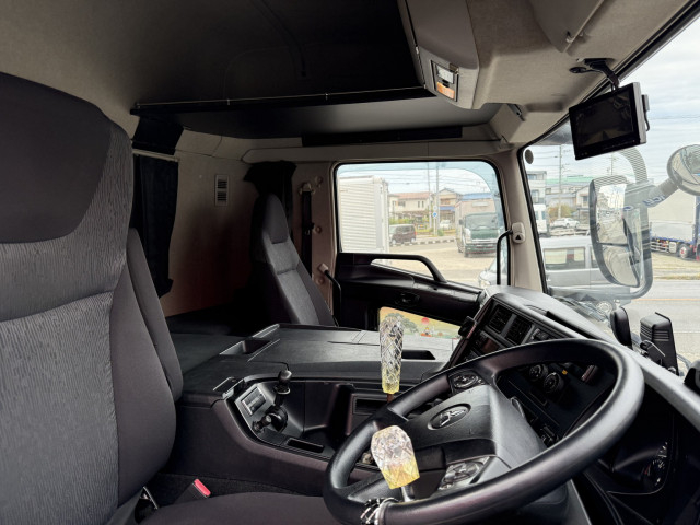 三菱ふそう スーパーグレート 大型 冷蔵冷凍バン 2PG-FU74HZ(98244) 18枚目