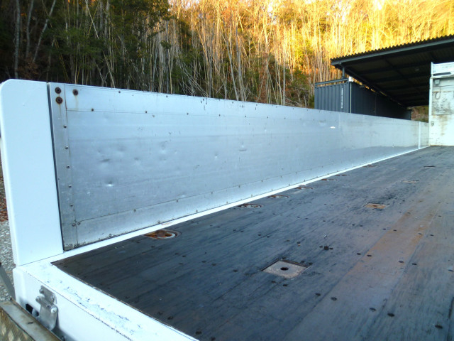 UDトラックス（日産） クオン 大型 平ボディ 2PG-CG5CA(98245) 14枚目