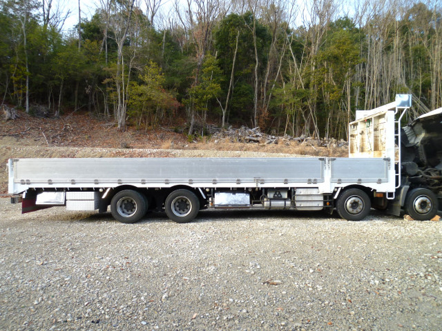 UDトラックス（日産） クオン 大型 平ボディ 2PG-CG5CA(98245) 18枚目