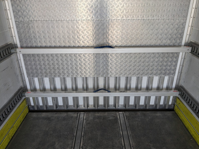 日野 レンジャー 中型 冷蔵冷凍バン 2KG-FC2ABG(98246) 18枚目