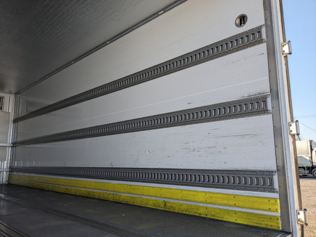 日野 レンジャー 中型 冷蔵冷凍バン 2KG-FC2ABG(98246) 22枚目