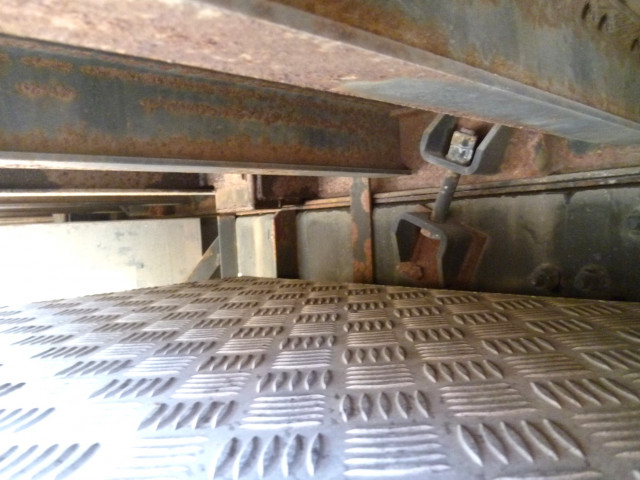 UDトラックス（日産） クオン 大型 平ボディ 2PG-CG5CA(98245) 43枚目