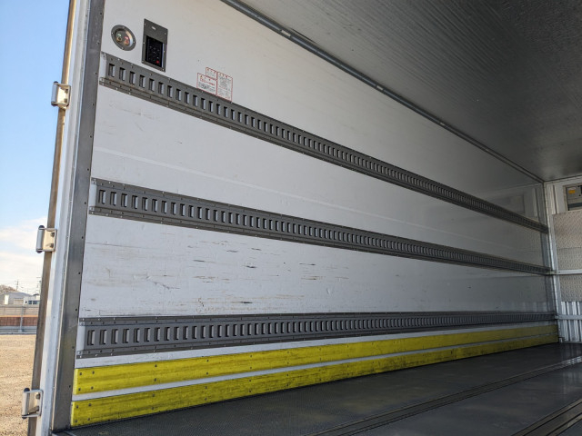 日野 レンジャー 中型 冷蔵冷凍バン 2KG-FC2ABG(98246) 23枚目