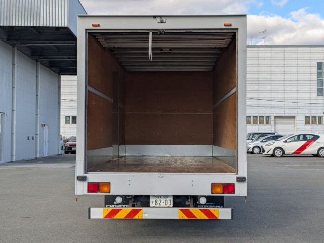 いすゞ エルフ 中型 バン 2RG-FRR90S2(98249) 8枚目