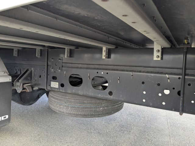 いすゞ エルフ 中型 バン 2RG-FRR90S2(98249) 9枚目