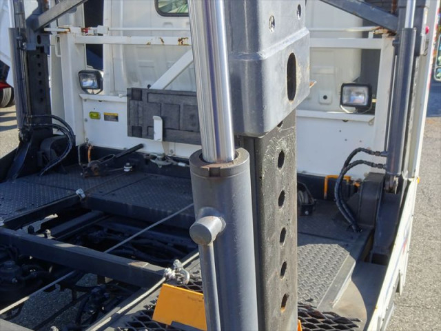 トヨタ ダイナ 小型 キャリアカー 2KG-XZU720(98250) 24枚目