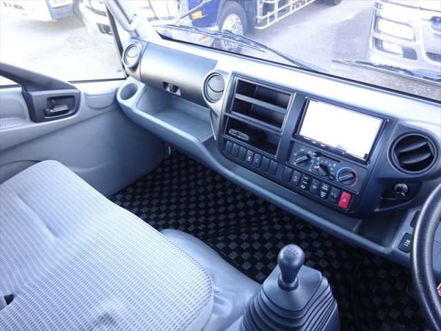 トヨタ ダイナ 小型 キャリアカー 2KG-XZU720(98250) 28枚目