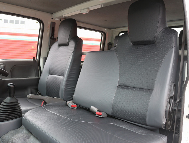 いすゞ エルフ 小型 Wキャブ TPG-NJS85A(98252) 41枚目