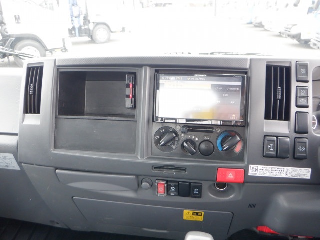 いすゞ エルフ 小型 キャリアカー TRG-NPR85AN(98256) 46枚目