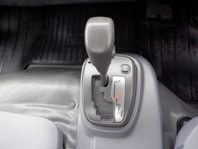 いすゞ エルフ 小型 キャリアカー TRG-NPR85AN(98256) 47枚目