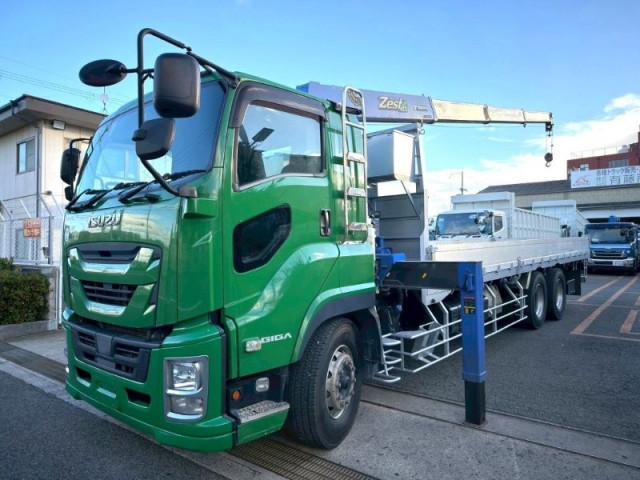 いすゞ ギガ 大型 平ボディ（クレーン付） QKG-CYZ77B(98258) 5枚目