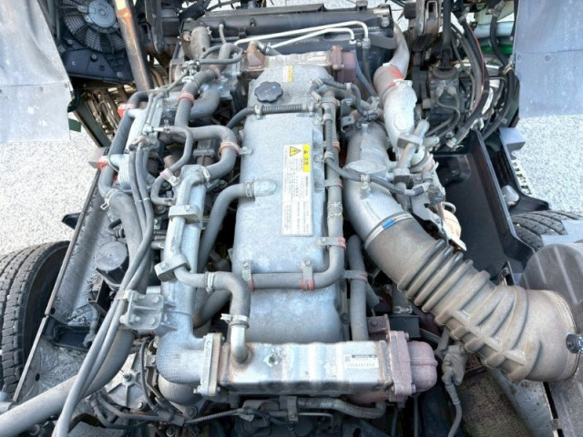 いすゞ ギガ 大型 平ボディ（クレーン付） QKG-CYZ77B(98258) 30枚目