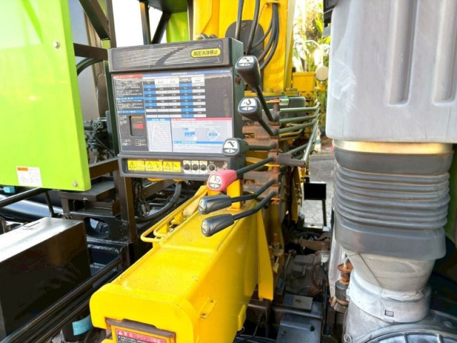 日野 レンジャー 中型 コンテナ専用車 TKG-FD9JJAA(98260) 17枚目