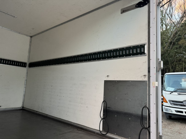 三菱ふそう キャンター 小型 保冷バン TPG-FBA00(98261) 11枚目