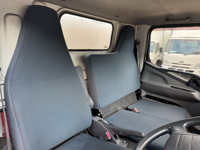 三菱ふそう キャンター 小型 保冷バン TPG-FBA00(98261) 24枚目