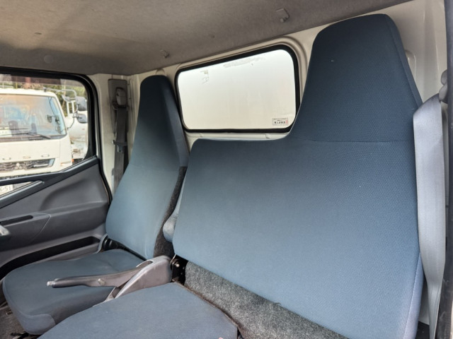 三菱ふそう キャンター 小型 保冷バン TPG-FBA00(98261) 30枚目